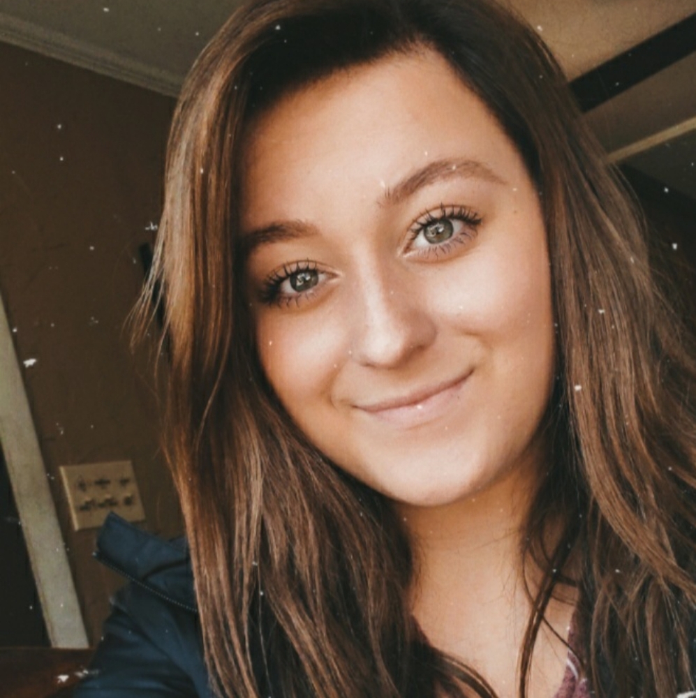Meet your Posher, Halley